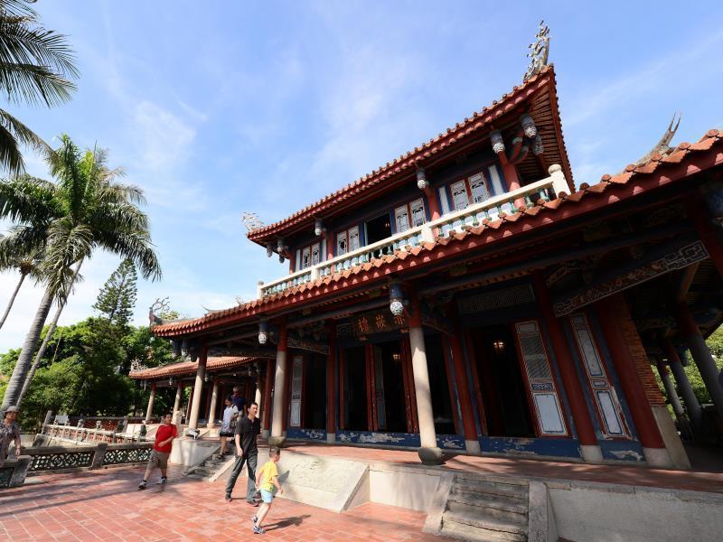 Ing Wang Hotel Tainan Bagian luar foto