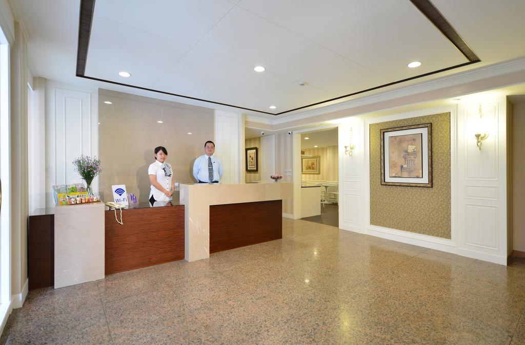 Ing Wang Hotel Tainan Bagian luar foto