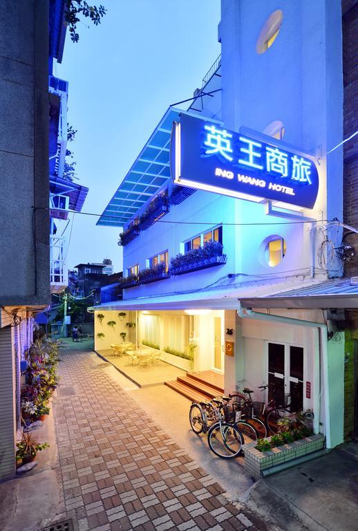 Ing Wang Hotel Tainan Bagian luar foto